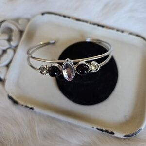 B-033-Silver Tone With Black And Faceted Glass Beads Cuff Bracelet